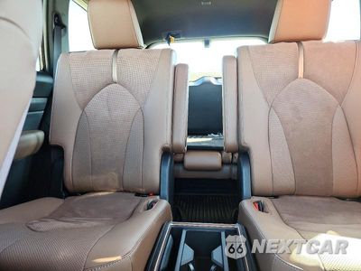 Zdjęcie 10 z 14 samochodu: 2026 TOYOTA GRAND HIGHLANDER HYBRID MAX PLATINUM VIN:5TDADAB5XTS031765 - miniatura