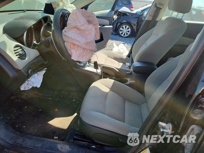 Zdjęcie 7 z 12 samochodu: 2015 CHEVROLET CRUZE LT VIN:1G1PC5SB8F7263234 - miniatura