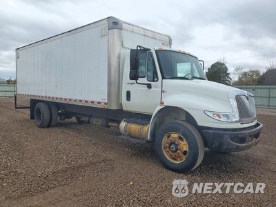 Czwarte zdjęcie samochodu z boku: 2014 INTERNATIONAL 4300 BOX TRUCK VIN:3HAMMMML0EL799527 - miniatura