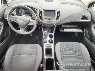 Zdjęcie 8 z 12 samochodu: 2017 CHEVROLET CRUZE LT VIN:1G1BE5SM8H7113777 - miniatura