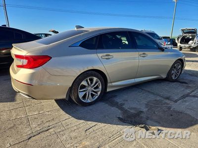 Trzecie zdjęcie samochodu z tyłu: 2018 HONDA ACCORD LX VIN:1HGCV1F11JA033929 - miniatura