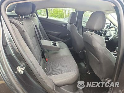 Zdjęcie 10 z 13 samochodu: 2018 CHEVROLET CRUZE LT VIN:3G1BE6SM4JS587948 - miniatura