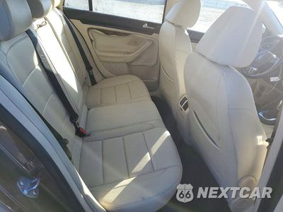 Zdjęcie 10 z 13 samochodu: 2011 VOLKSWAGEN JETTA TDI VIN:3VWPL7AJ5BM654950 - miniatura