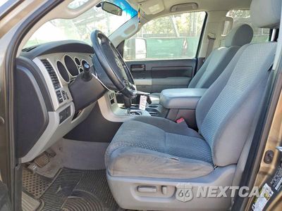 Zdjęcie 7 z 12 samochodu: 2007 TOYOTA TUNDRA SR5 VIN:5TFBV54127X019760 - miniatura