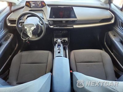 Zdjęcie 8 z 13 samochodu: 2026 TOYOTA PRIUS LE VIN:JTDACAAU2T3079919 - miniatura