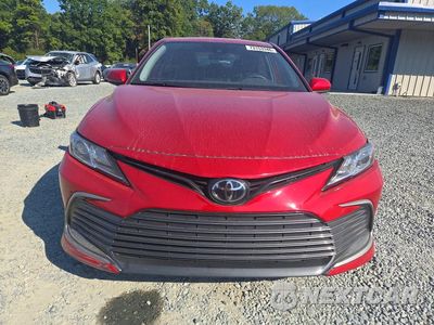 Piąte zdjęcie samochodu w środku: 2023 TOYOTA CAMRY LE VIN:4T1C11AK2PU140761 - miniatura