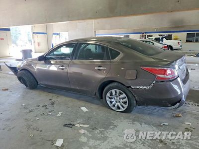 Drugie zdjęcie samochodu z przodu: 2015 NISSAN ALTIMA 2.5 S VIN:1N4AL3AP9FN369577 - miniatura