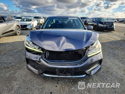 Piąte zdjęcie samochodu w środku: 2016 HONDA ACCORD EX VIN:1HGCR2F75GA020057 - miniatura