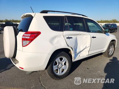 Trzecie zdjęcie samochodu z tyłu: 2010 TOYOTA RAV4 BASE VIN:JTMZF4DV2A5026946 - miniatura
