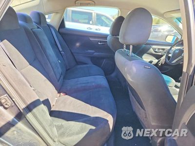 Zdjęcie 10 z 13 samochodu: 2015 NISSAN ALTIMA 2.5 S VIN:1N4AL3AP1FN330059 - miniatura