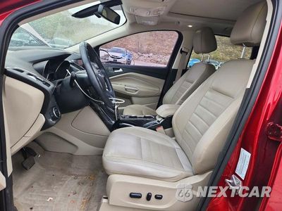 Zdjęcie 7 z 13 samochodu: 2014 FORD ESCAPE TITANIUM VIN:1FMCU9J97EUD37375 - miniatura