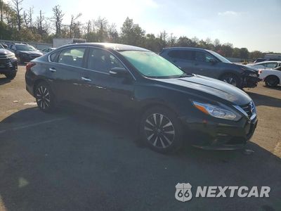 Czwarte zdjęcie samochodu z boku: 2018 NISSAN ALTIMA 2.5 SL VIN:1N4AL3AP7JC186022 - miniatura