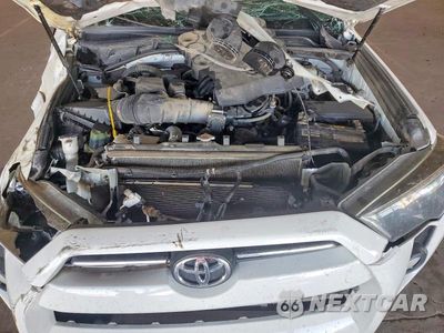 Zdjęcie 11 z 12 samochodu: 2020 TOYOTA 4RUNNER SR5 PREMIUM VIN:JTEBU5JR3L5777878 - miniatura