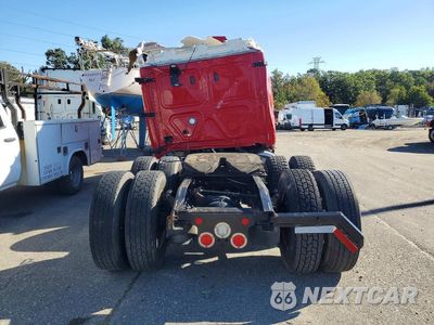 Zdjęcie 6 z 13 samochodu: 2023 FREIGHTLINER CASCADIA 126 VIN:3AKJHHDR4PSUG0977 - miniatura
