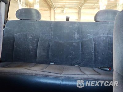 Zdjęcie 10 z 12 samochodu: 2001 CHEVROLET SILVERADO K1500 VIN:2GCEK19VX11359351 - miniatura