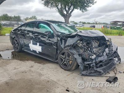 Czwarte zdjęcie samochodu z boku: 2022 MERCEDES-BENZ CLA AMG 35 4MATIC VIN:W1K5J5BB2NN295794 - miniatura