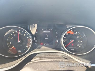 Zdjęcie 9 z 13 samochodu: 2019 JEEP COMPASS LATITUDE VIN:3C4NJCBB0KT843687 - miniatura