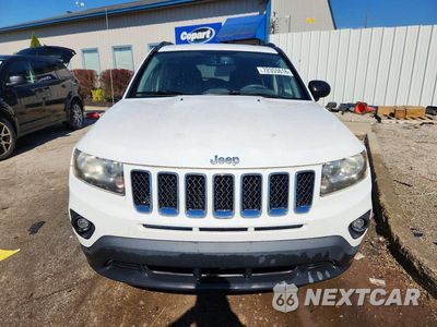Piąte zdjęcie samochodu w środku: 2014 JEEP COMPASS SPORT VIN:1C4NJCBA6ED576606 - miniatura