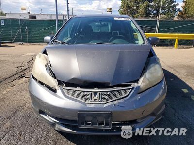 Piąte zdjęcie samochodu w środku: 2013 HONDA FIT VIN:JHMGE8H35DC026657 - miniatura