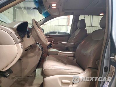 Zdjęcie 7 z 13 samochodu: 2004 TOYOTA SIENNA XLE 7 PASSENGER VIN:5TDZA22C44S113881 - miniatura