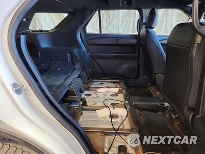 Zdjęcie 11 z 14 samochodu: 2022 FORD EXPLORER POLICE INTERCEPTOR VIN:1FM5K8AB0NGA26915 - miniatura