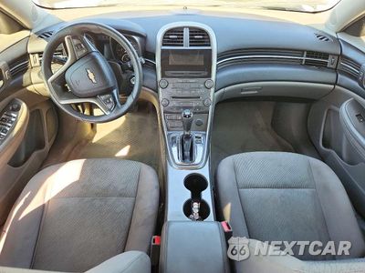 Zdjęcie 8 z 13 samochodu: 2013 CHEVROLET MALIBU LS VIN:1G11B5SA9DF169110 - miniatura