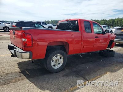 Trzecie zdjęcie samochodu z tyłu: 2010 CHEVROLET SILVERADO C1500 LT VIN:1GCSCSE08AZ286245 - miniatura