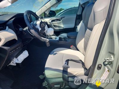 Zdjęcie 7 z 13 samochodu: 2020 TOYOTA RAV4 XLE PREMIUM VIN:2T3C1RFV5LW092286 - miniatura