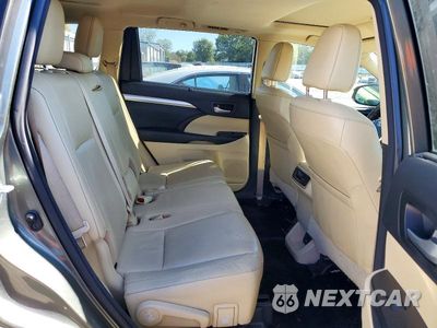 Zdjęcie 11 z 14 samochodu: 2018 TOYOTA HIGHLANDER XLE VIN:5TDJZRFH2JS805654 - miniatura