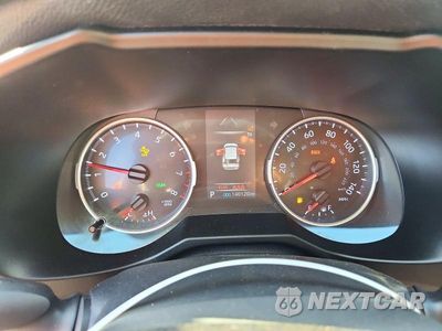 Zdjęcie 9 z 12 samochodu: 2019 TOYOTA RAV4 XLE VIN:2T3W1RFV1KC003326 - miniatura