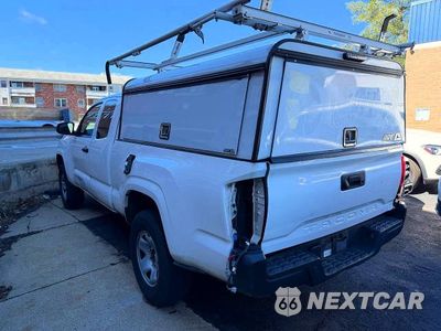 Trzecie zdjęcie samochodu z tyłu: 2019 TOYOTA TACOMA SR VIN:5TFRX5GN1KX163901 - miniatura