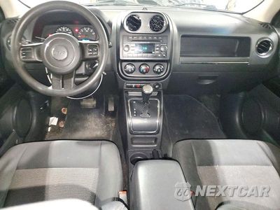 Zdjęcie 8 z 13 samochodu: 2012 JEEP PATRIOT SPORT VIN:1C4NJRBB0CD688651 - miniatura