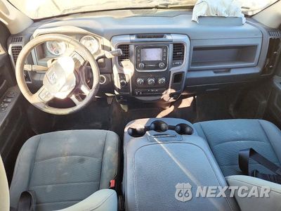 Zdjęcie 8 z 12 samochodu: 2017 RAM 3500 ST VIN:3C63R3GL4HG710604 - miniatura