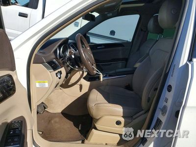 Zdjęcie 7 z 13 samochodu: 2014 MERCEDES-BENZ GL 450 4MATIC VIN:4JGDF7CE5EA316653 - miniatura