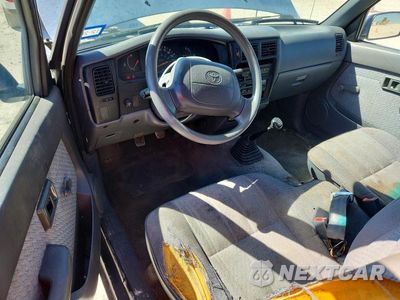 Zdjęcie 8 z 12 samochodu: 1997 TOYOTA TACOMA BASE VIN:4TAVL52N3VZ239527 - miniatura
