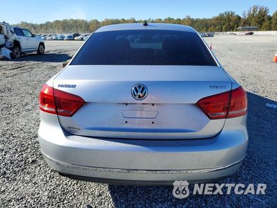Zdjęcie 6 z 12 samochodu: 2014 VOLKSWAGEN PASSAT SEL VIN:1VWCN7A38EC055413 - miniatura