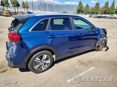 Trzecie zdjęcie samochodu z tyłu: 2020 KIA NIRO LXS VIN:KNDCB3LC1L5382867 - miniatura