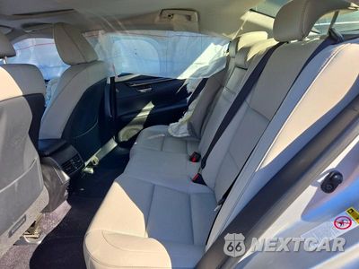 Zdjęcie 10 z 12 samochodu: 2014 LEXUS ES 350 VIN:JTHBK1GG9E2151036 - miniatura