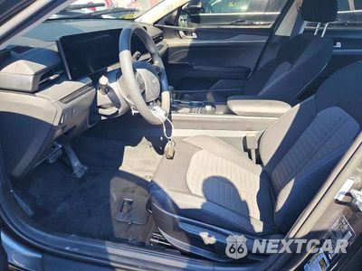 Zdjęcie 7 z 13 samochodu: 2026 KIA K5 LXS VIN:KNAG24J76T5426677 - miniatura