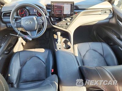 Zdjęcie 8 z 12 samochodu: 2022 TOYOTA CAMRY XSE VIN:4T1K61AK4NU021152 - miniatura