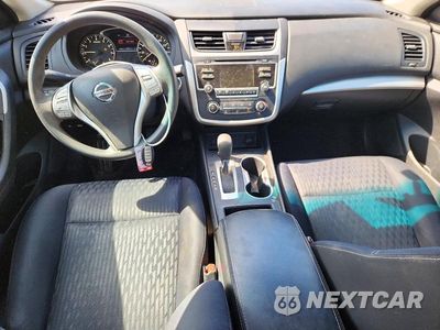 Zdjęcie 8 z 13 samochodu: 2018 NISSAN ALTIMA 2.5 S VIN:1N4AL3AP6JC206258 - miniatura
