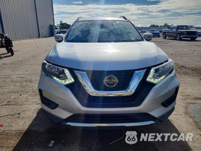 Piąte zdjęcie samochodu w środku: 2020 NISSAN ROGUE SV VIN:KNMAT2MT8LP528991 - miniatura