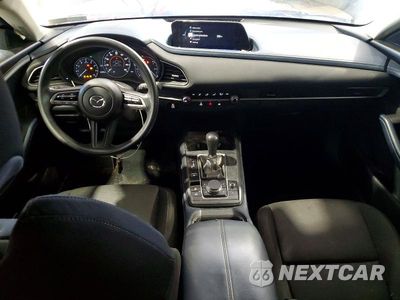 Zdjęcie 8 z 12 samochodu: 2021 MAZDA CX-30 VIN:3MVDMBAL3MM226092 - miniatura