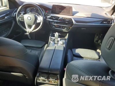 Zdjęcie 8 z 12 samochodu: 2017 BMW 530 I VIN:WBAJA5C37HG897810 - miniatura