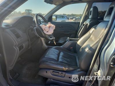 Zdjęcie 7 z 13 samochodu: 2005 HONDA PILOT EXL VIN:5FNYF18665B014395 - miniatura