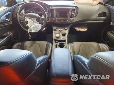 Zdjęcie 8 z 12 samochodu: 2015 CHRYSLER 200 S VIN:1C3CCCBB4FN561645 - miniatura