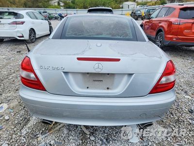 Zdjęcie 6 z 12 samochodu: 2006 MERCEDES-BENZ SLK 350 VIN:WDBWK56F06F099744 - miniatura