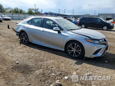 Czwarte zdjęcie samochodu z boku: 2019 TOYOTA CAMRY SE VIN:4T1B11HK0KU729866 - miniatura