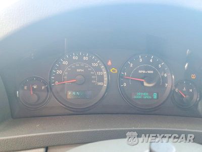 Zdjęcie 9 z 13 samochodu: 2005 JEEP GRAND CHEROKEE LAREDO VIN:1J4HR48N35C702605 - miniatura