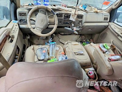 Zdjęcie 8 z 13 samochodu: 2000 FORD EXCURSION LIMITED VIN:1FMNU43S9YEA01155 - miniatura